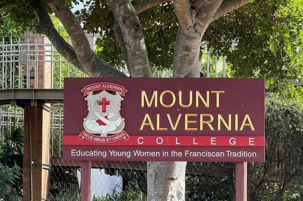 Mount Alvernia College